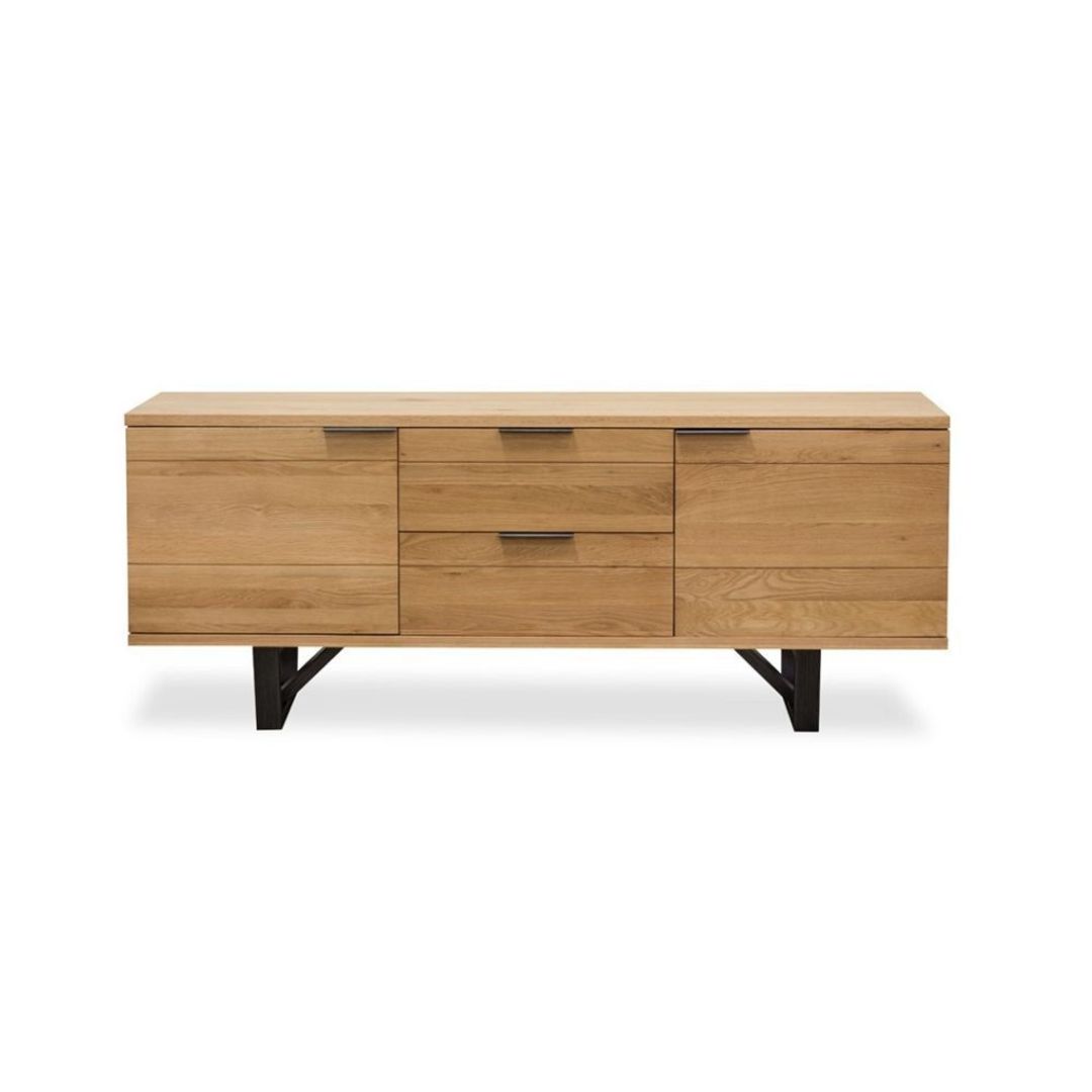 New Yorker Sideboard image 0